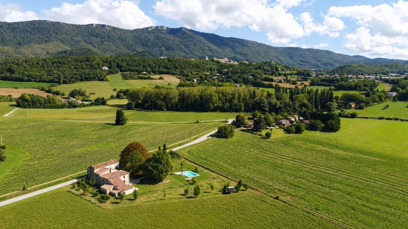 Maison à vendre, 340m², La Baume-Cornillane