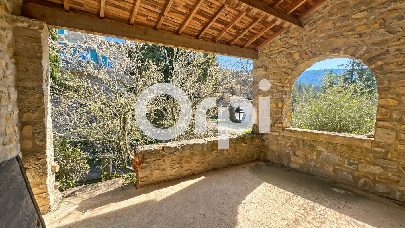 Maison à vendre, 121m², Grospierres