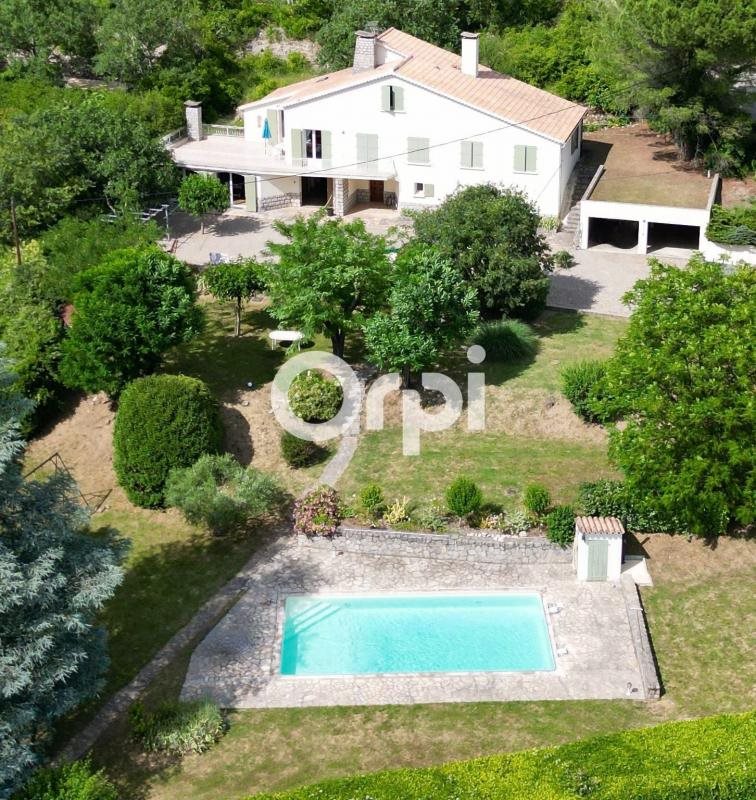 Maison à vendre, 198m², Ruoms