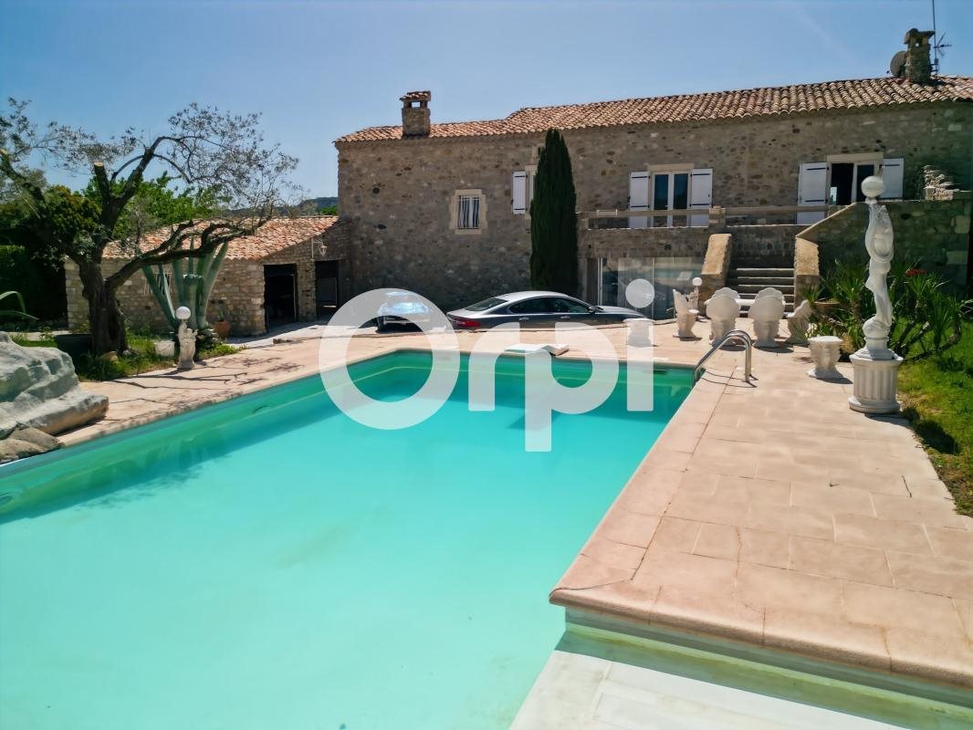 Maison à vendre, 213m², Vallon-Pont-d'Arc