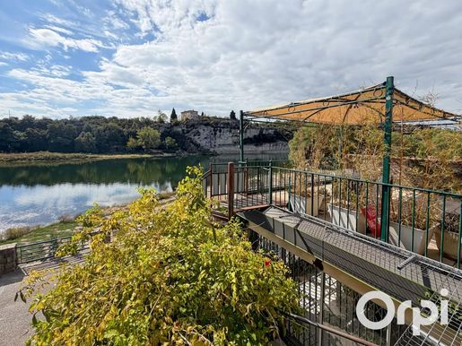 Immeuble 373 m² · à Saint-Martin-d'Ardèche · 373 m² · 750 000 €