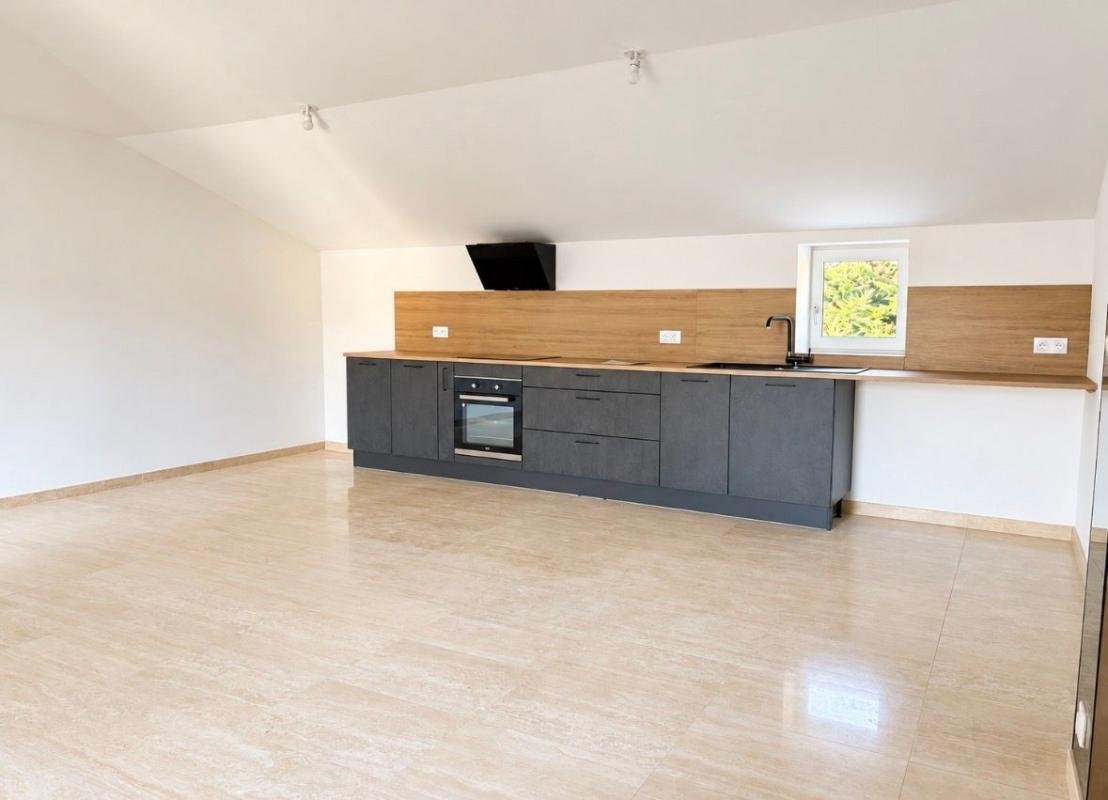 Appartement à vendre, 93m², Bollène