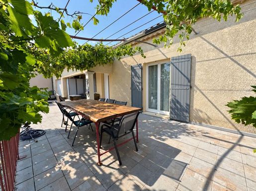 Maison 4 pièces 120 m² · à Pierrelatte · 120 m² · 325 000 €