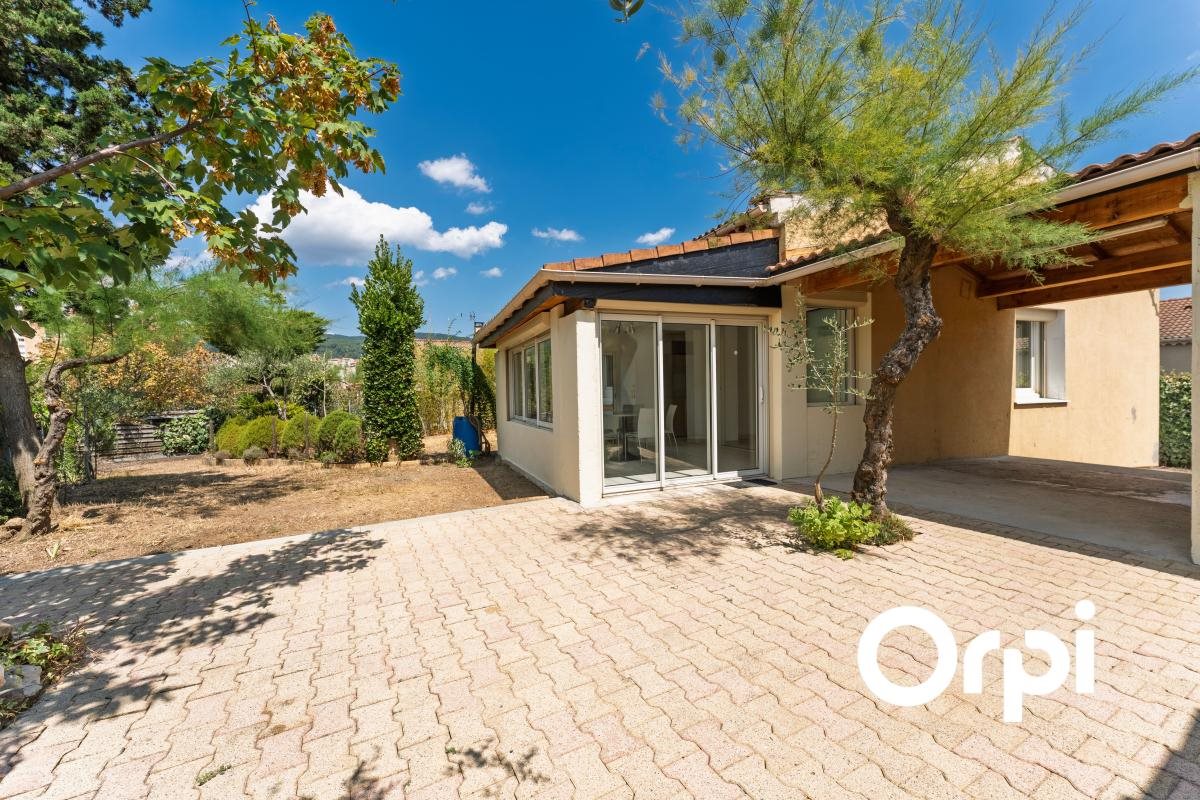 Maison à louer, 108m², Privas