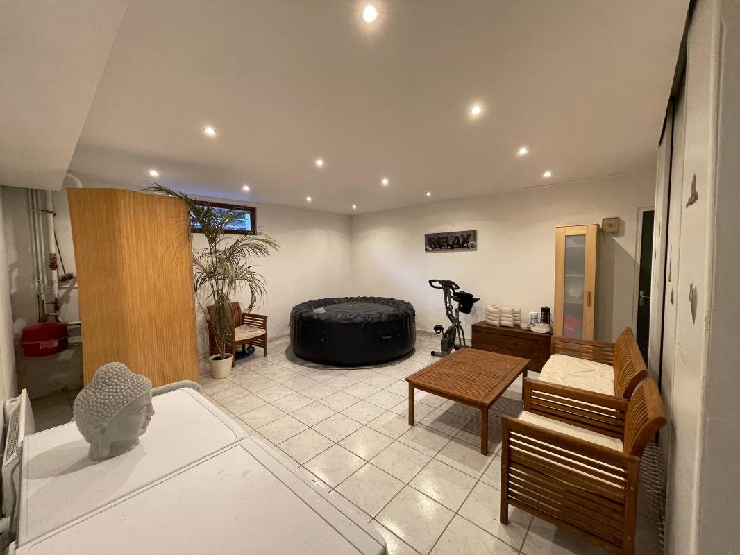 Maison à vendre, 149m², Mours-Saint-Eusèbe