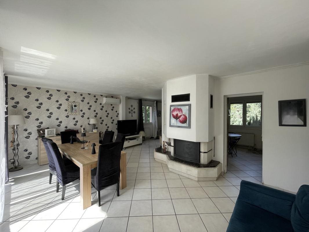 Maison à vendre, 149m², Mours-Saint-Eusèbe