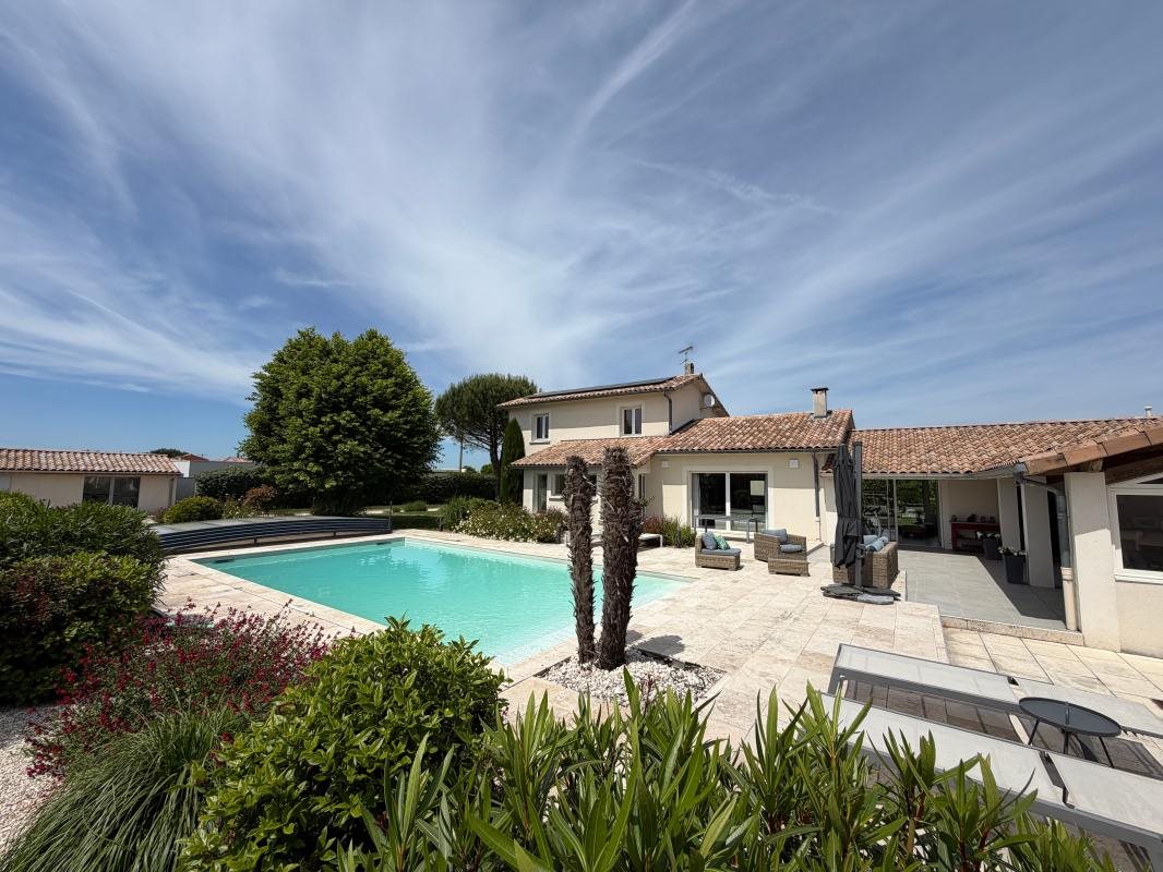 Maison à vendre, 246m², Chatuzange-le-Goubet