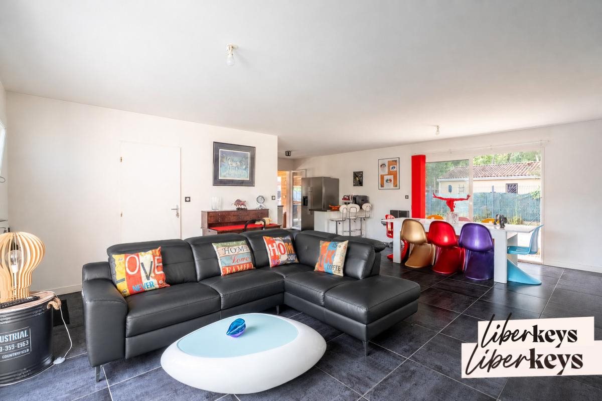 Maison à vendre, 127m², Le Pian-Médoc