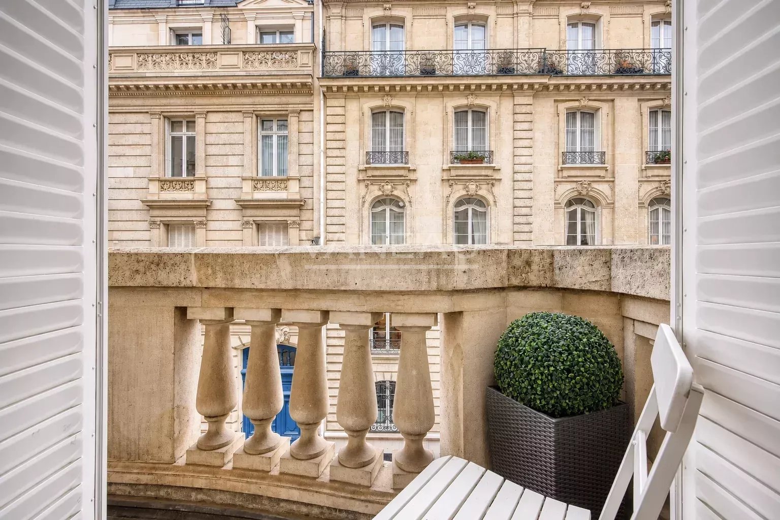 Appartement – Paris 16 - Vue 5