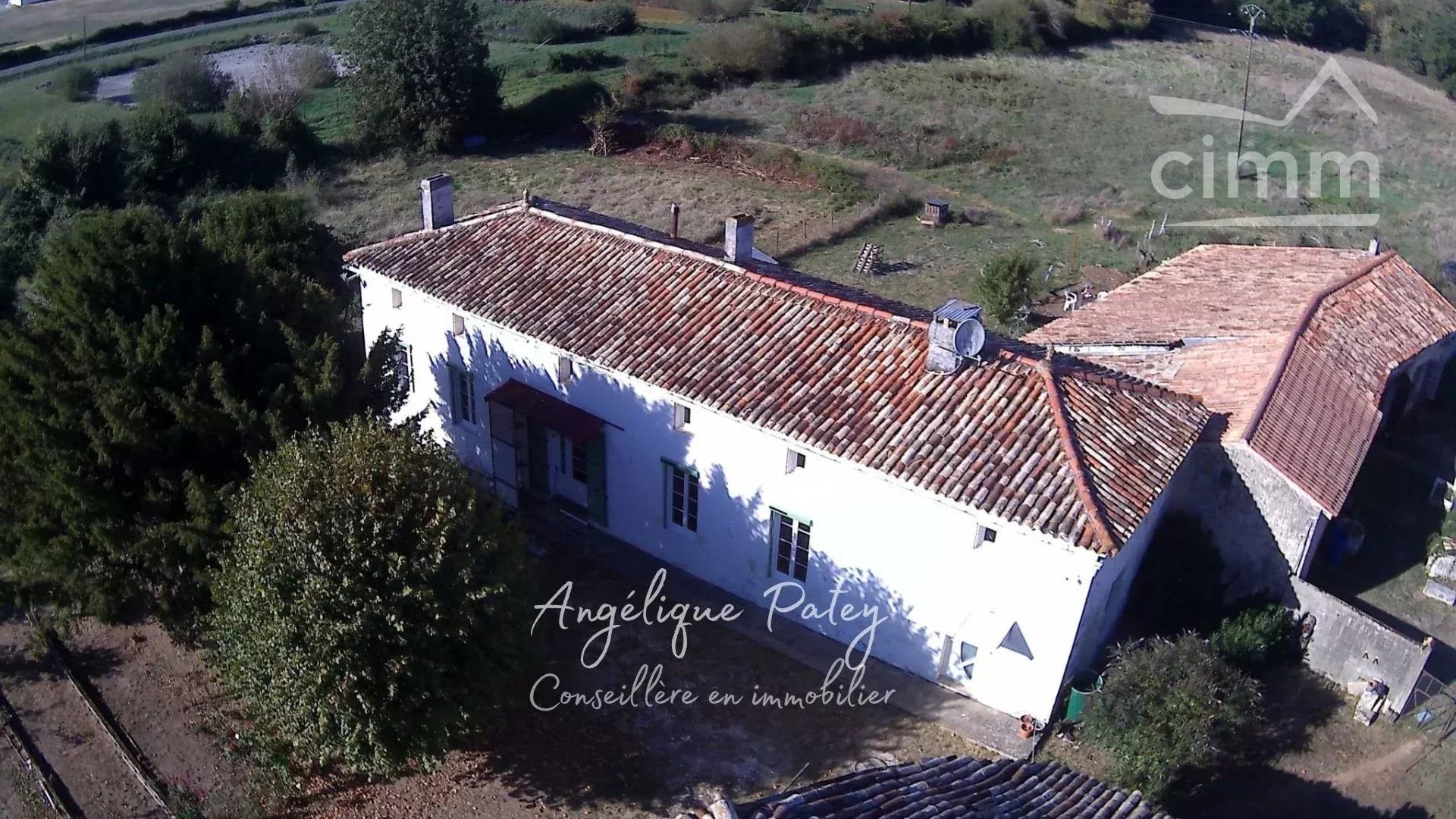 Maison à vendre, 116m², Saint-Genis-de-Saintonge