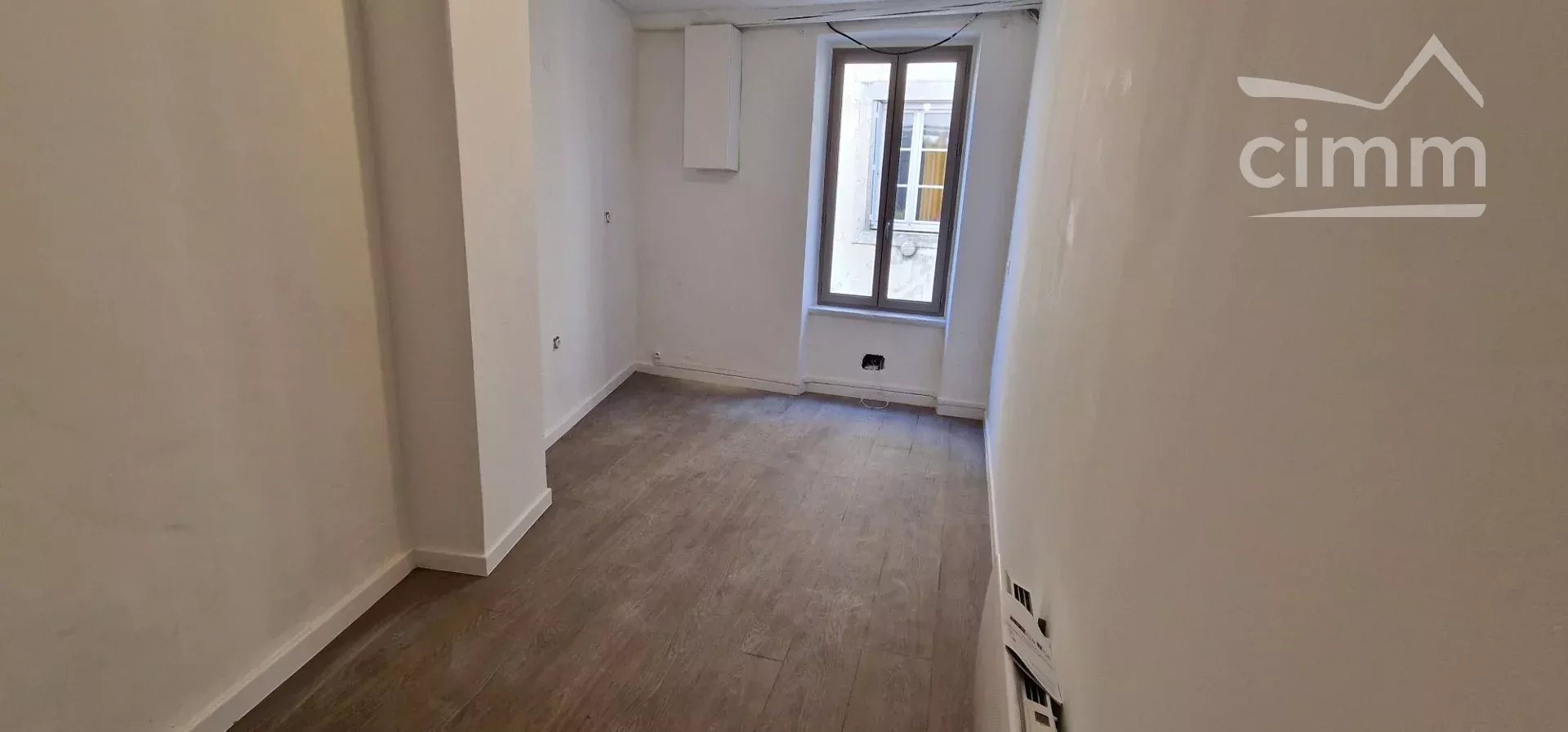 Maison à vendre, 99m², Pont-Saint-Esprit