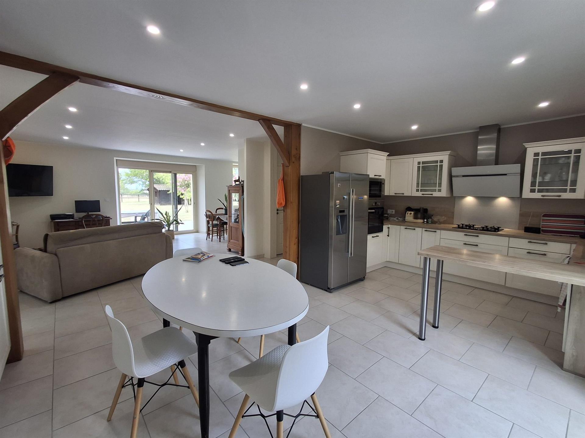 Maison à vendre, 241m², Villeréal