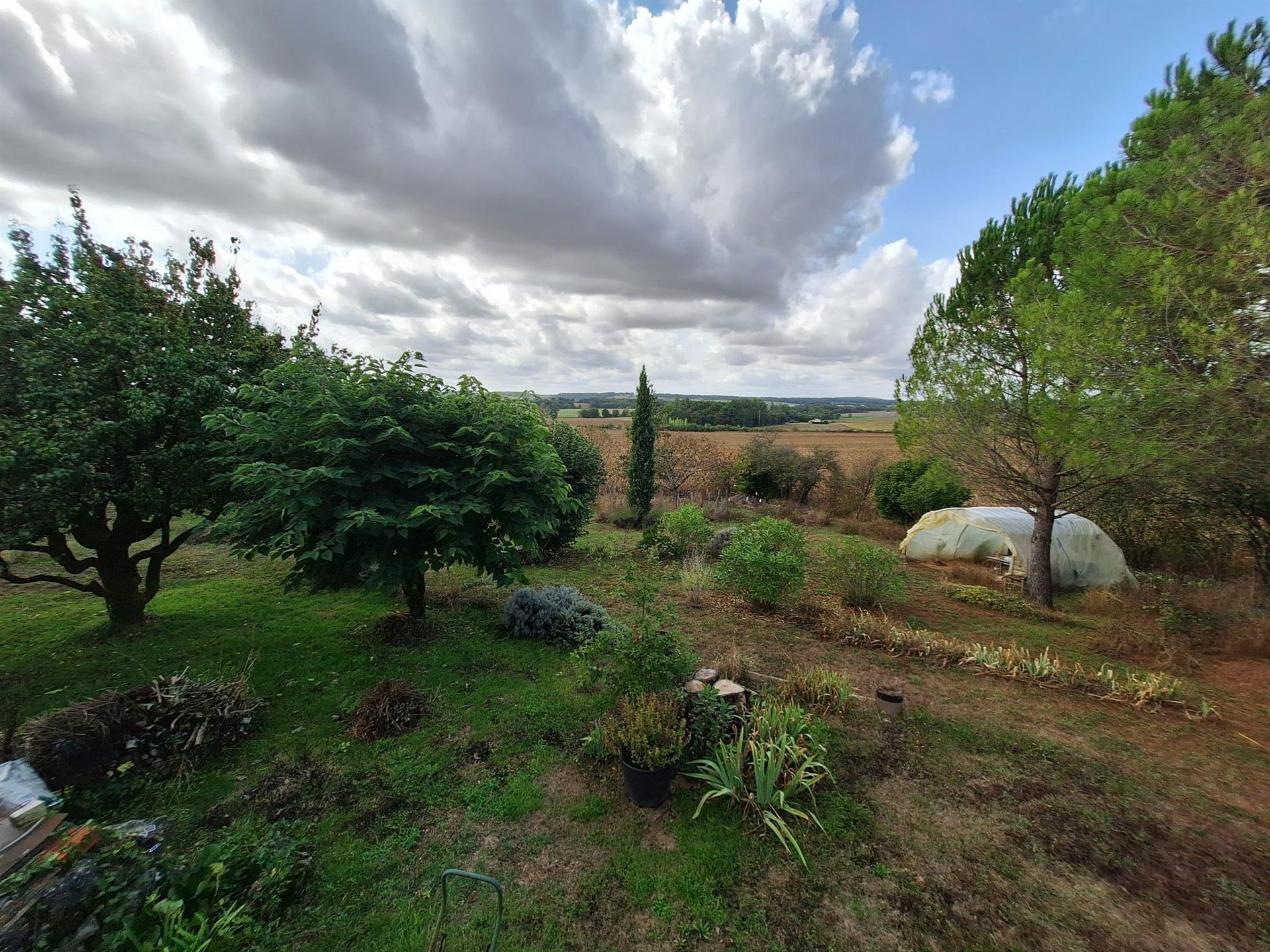 Maison à vendre, 120m², Lougratte