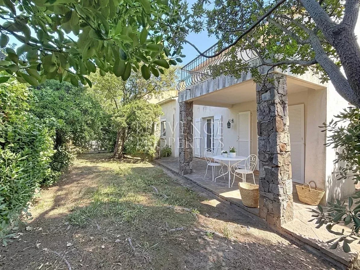Maison à vendre, 130m², Fréjus