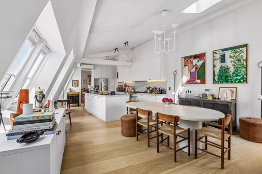 Appartement 6 pièces 157 m² · à Paris 7ème · 157 m² · 4 950 000 €