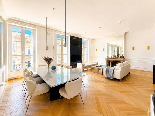 Appartement 3 pièces 107 m² · à Bordeaux · 107 m² · 890 000 €