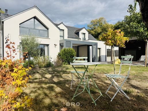 Maison 5 pièces 156 m² · à Saint-Armel · 156 m² · 849 750 €