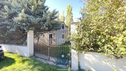 Maison 8 pièces 300 m² · à Issoire · 300 m² · 185 000 €