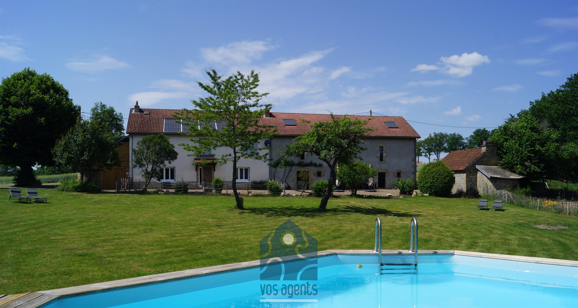 Maison à vendre, 316m², Saint-Priest-des-Champs