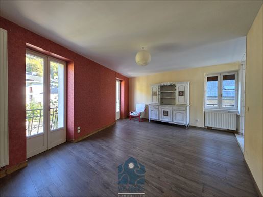4 pièces 140 m² · à Mont-Dore · 140 m² · 170 000 €