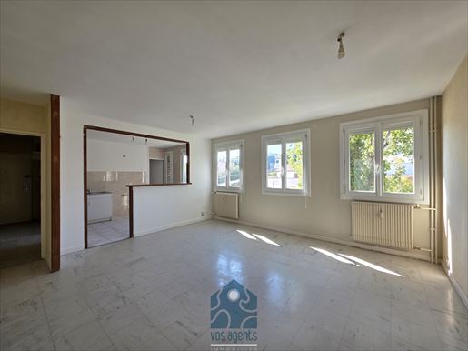 Appartement 4 pièces 87 m² · à Clermont-Ferrand · 87 m² · 119 000 €
