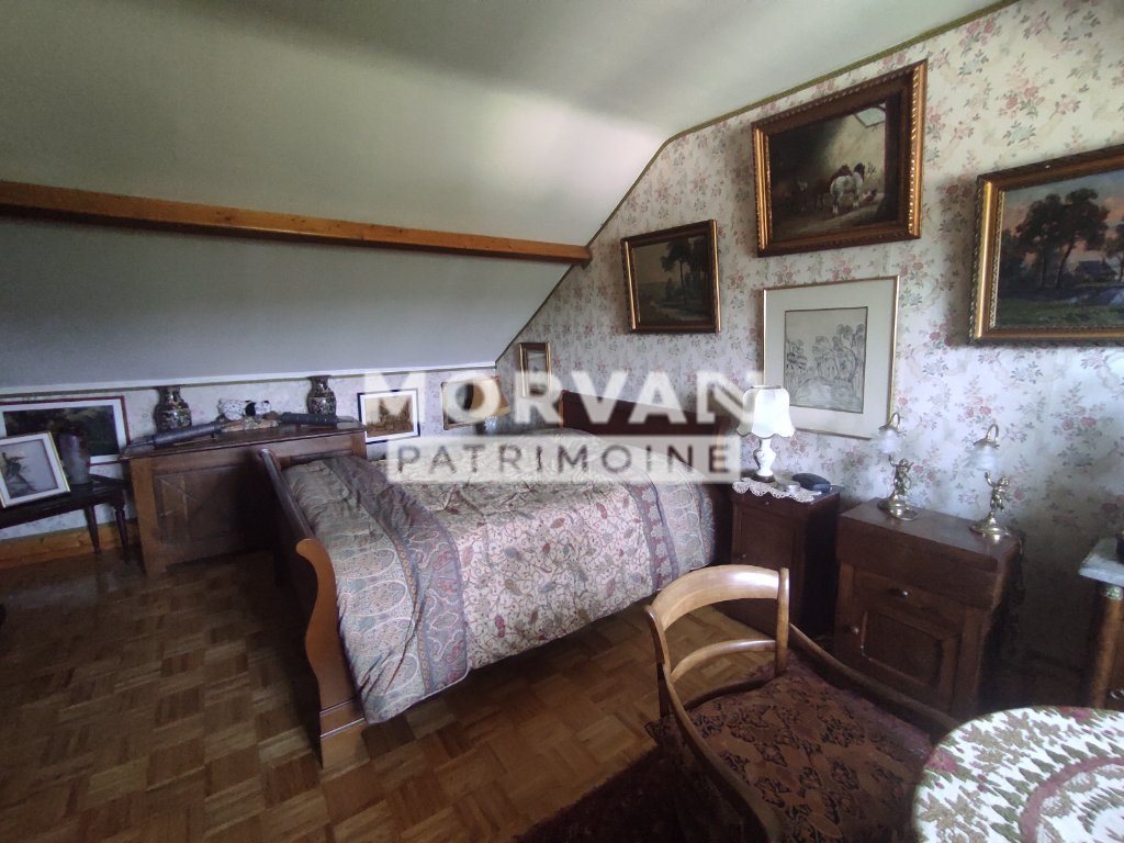Maison à vendre, 198m², Saint-Léger-de-Fougeret