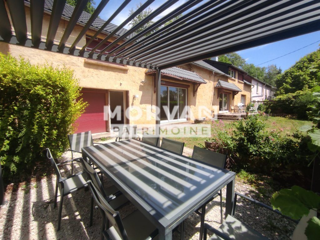 Maison à vendre, 244m², Moux-en-Morvan