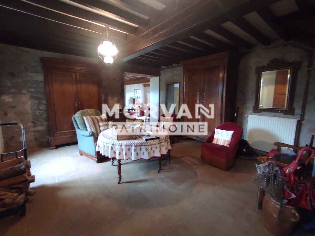 Maison à vendre, 329m², Saint-Léger-de-Fougeret