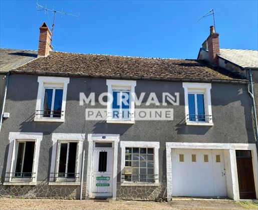 Maison 6 pièces 142 m² · à Aunay-en-Bazois · 142 m² · 49 000 €