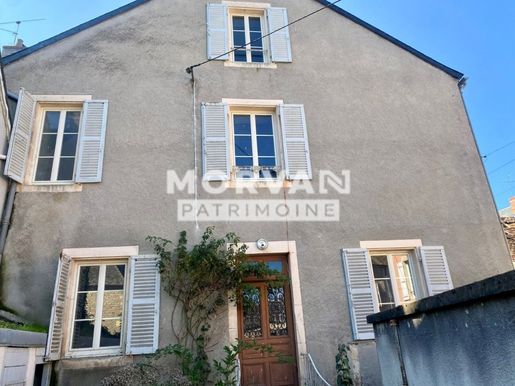 Maison 8 pièces 153 m² · à Saint-Saulge · 153 m² · 151 000 €