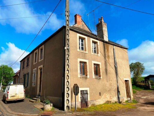 Maison 6 pièces 118 m² · à Tamnay-en-Bazois · 118 m² · 29 000 €