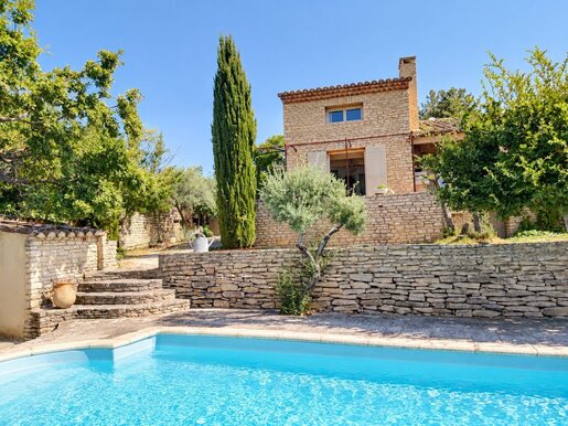 6 pièces 125 m² · à Gordes · 125 m² · 139 842 €