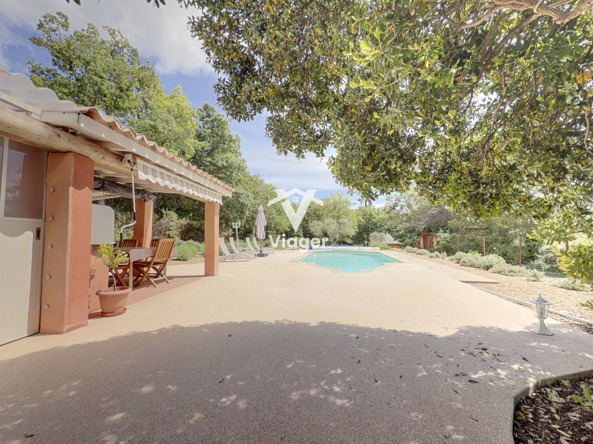 Maison à vendre, 148m², Murs