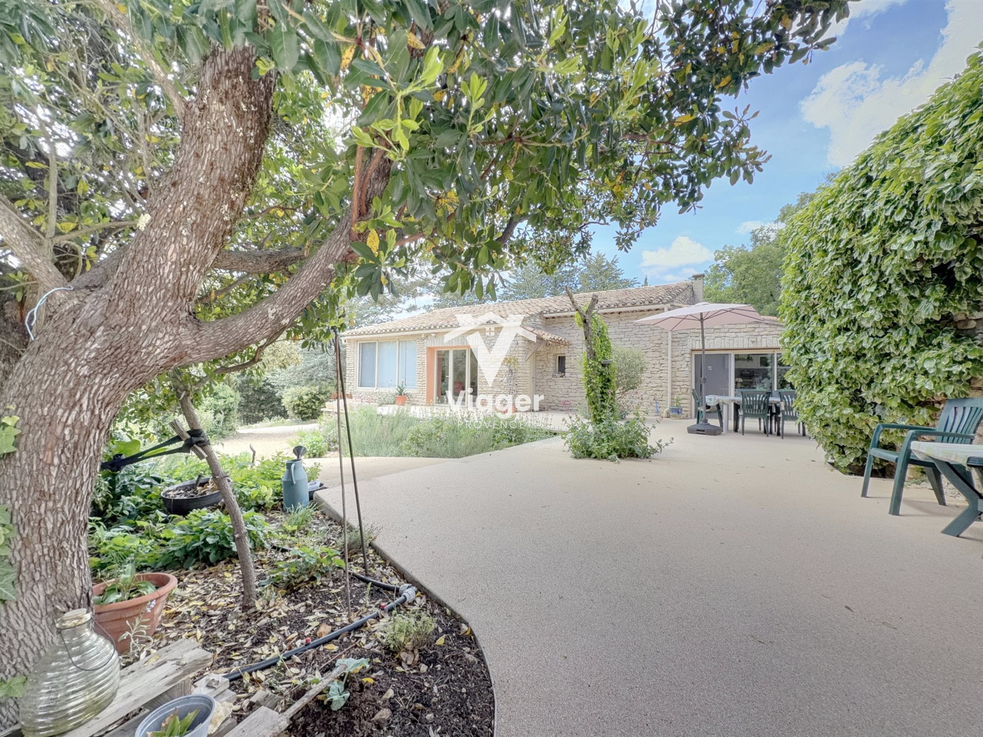 Maison à vendre, 148m², Murs