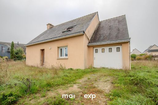 Maison 5 pièces 106 m² · à Locoal-Mendon · 106 m² · 299 000 €