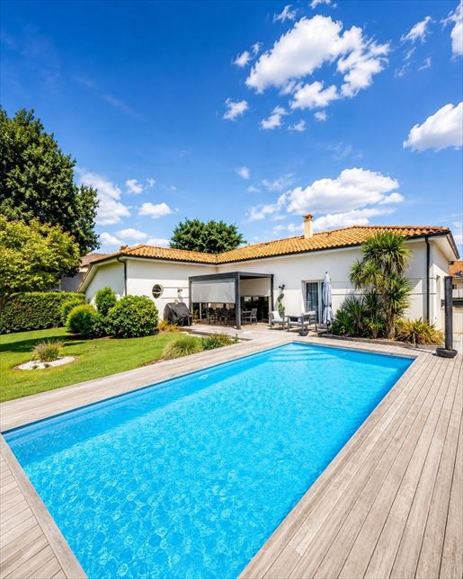 Maison 6 pièces 130 m² · à Parentis-en-Born · 130 m² · 515 000 €