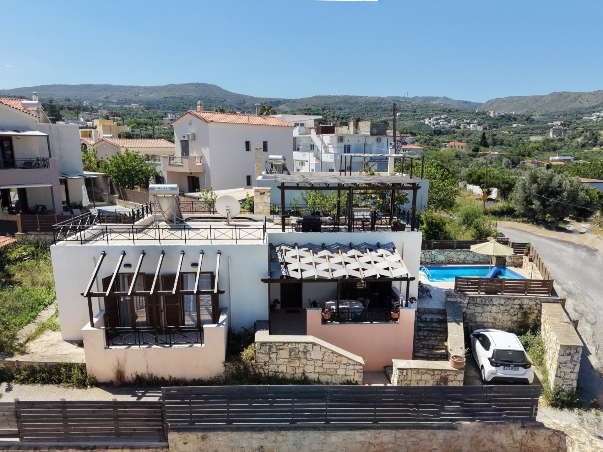 Kiinteistö merinäköalalla myytävänä Agios Dimitrios, Rethymnon | Kiinteistö Kreikassa
