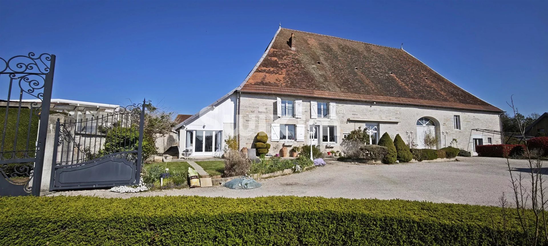 Maison à vendre, 390m², Dole