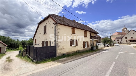 Immeuble 272 m² · à Moissey · 272 m² · 249 000 €