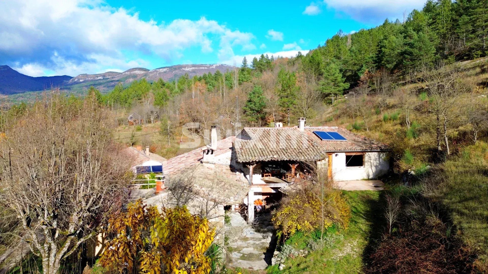 Maison à vendre, 450m², La Motte-Chalancon