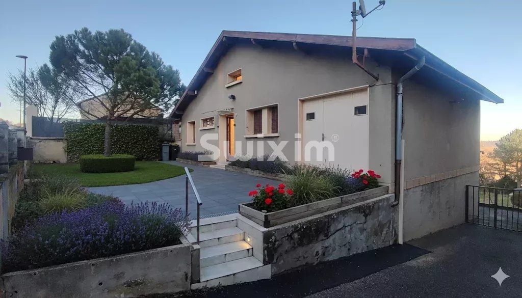 Maison à vendre, 119m², Charly