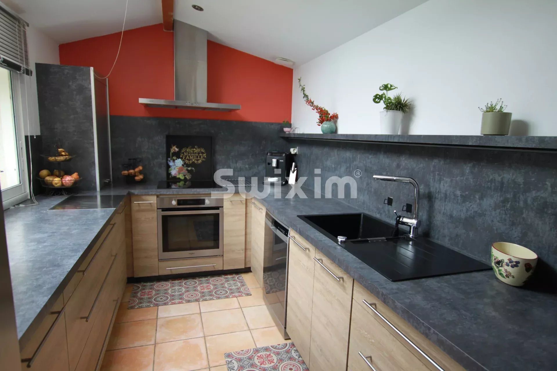 Maison à vendre, 206m², Saint-Cyr-sur-le-Rhône