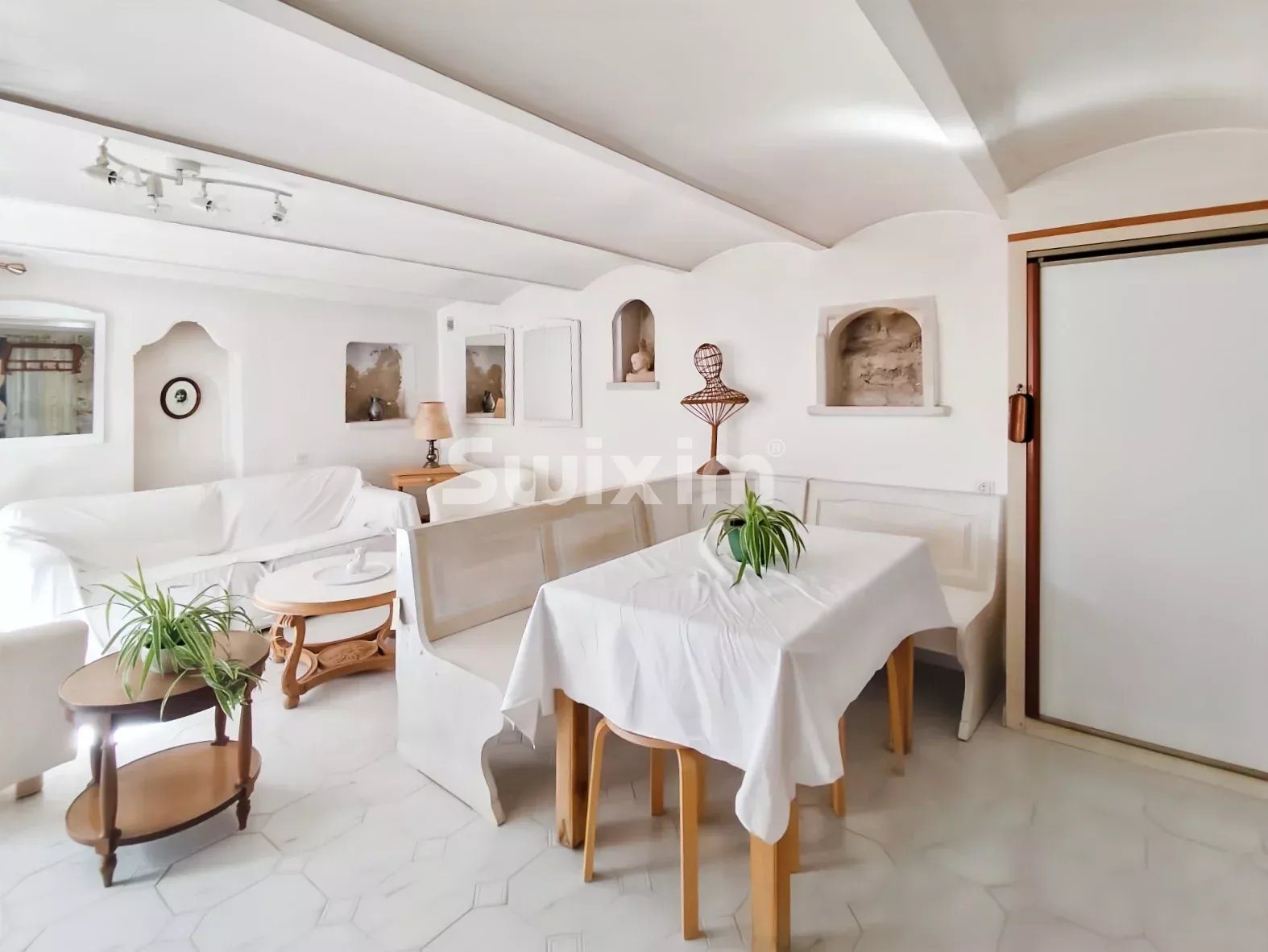 Maison à vendre, 230m², Saint-Montan