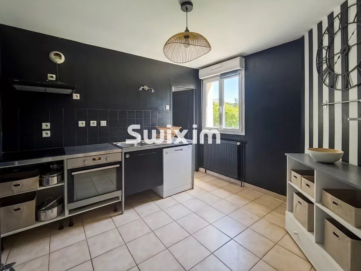 Appartement à louer, 95m², Saint-Paul-Trois-Châteaux