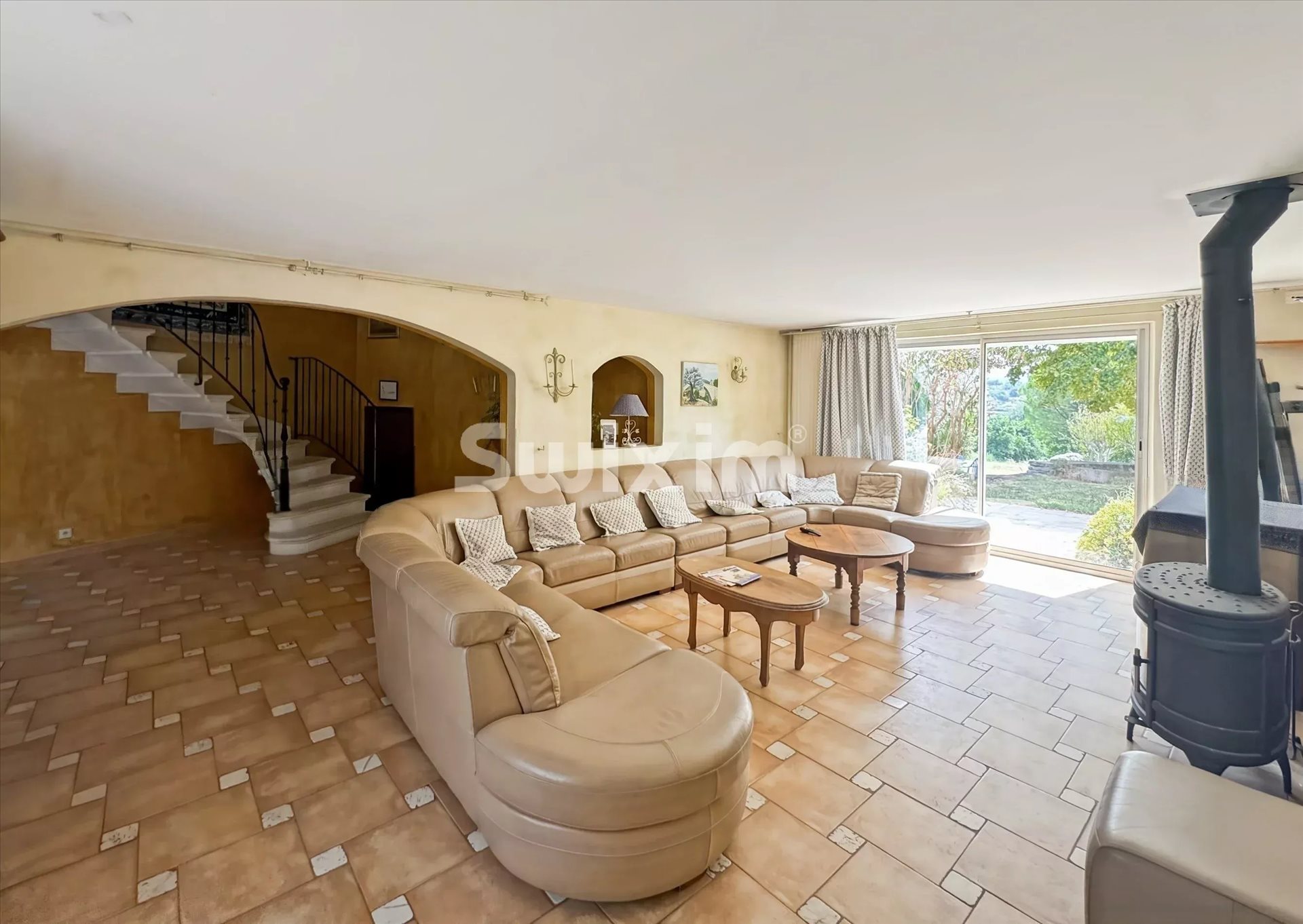 Maison à vendre, 368m², Visan