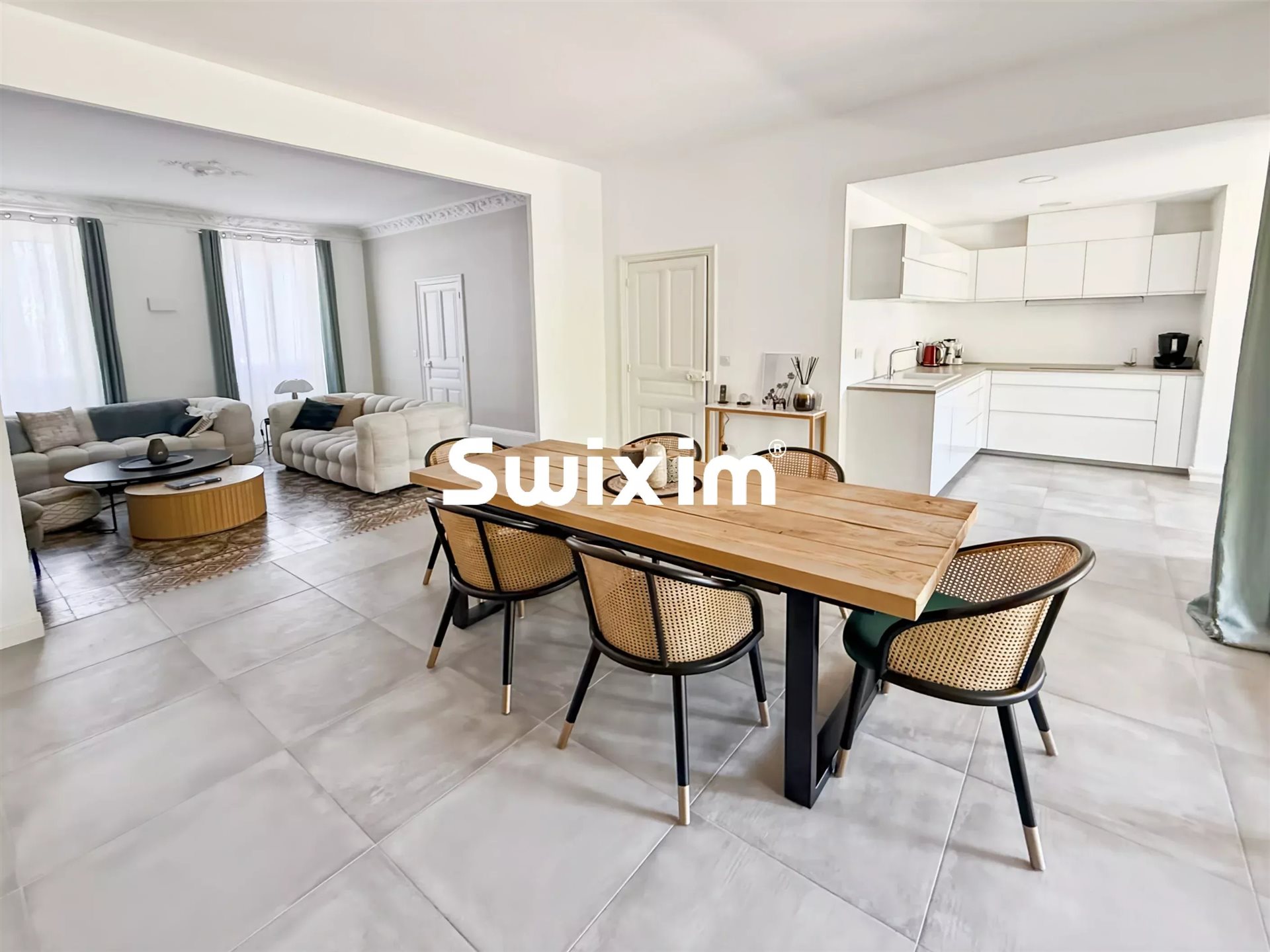 Maison à vendre, 225m², Pierrelatte