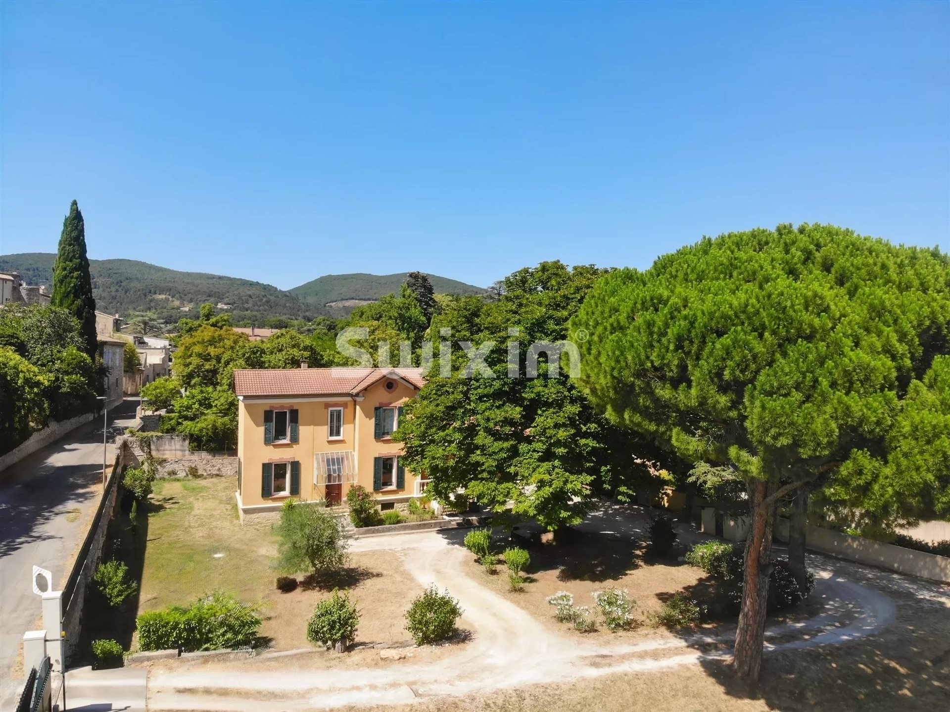 Maison à vendre, 220m², Sauzet