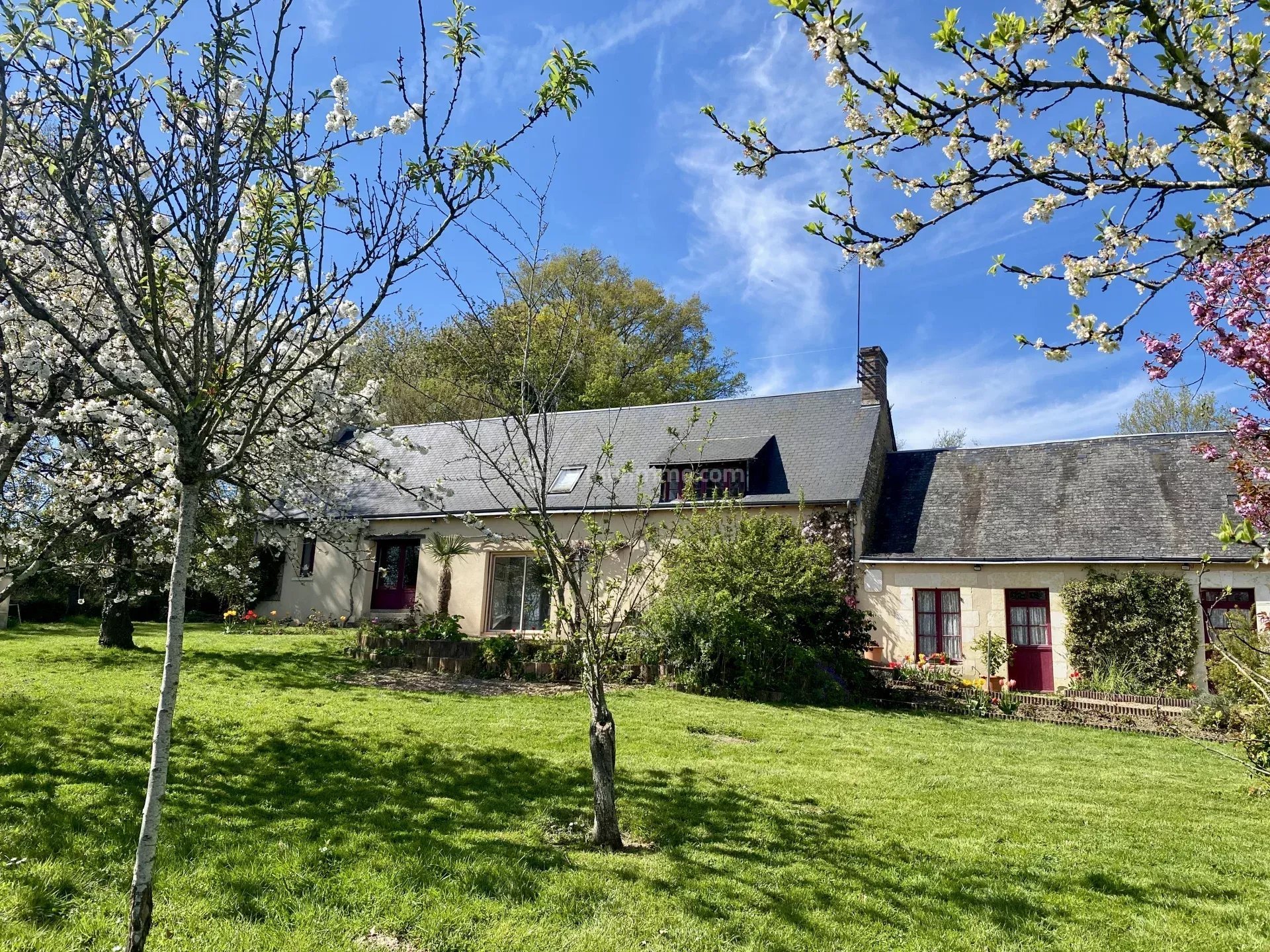 Maison à vendre, 199m², La Chartre-sur-le-Loir