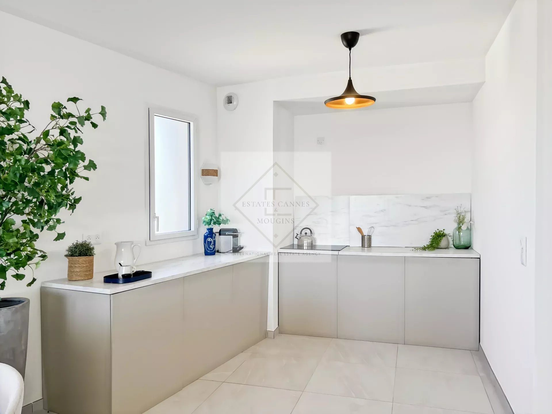 Appartement à vendre, 92m², Antibes