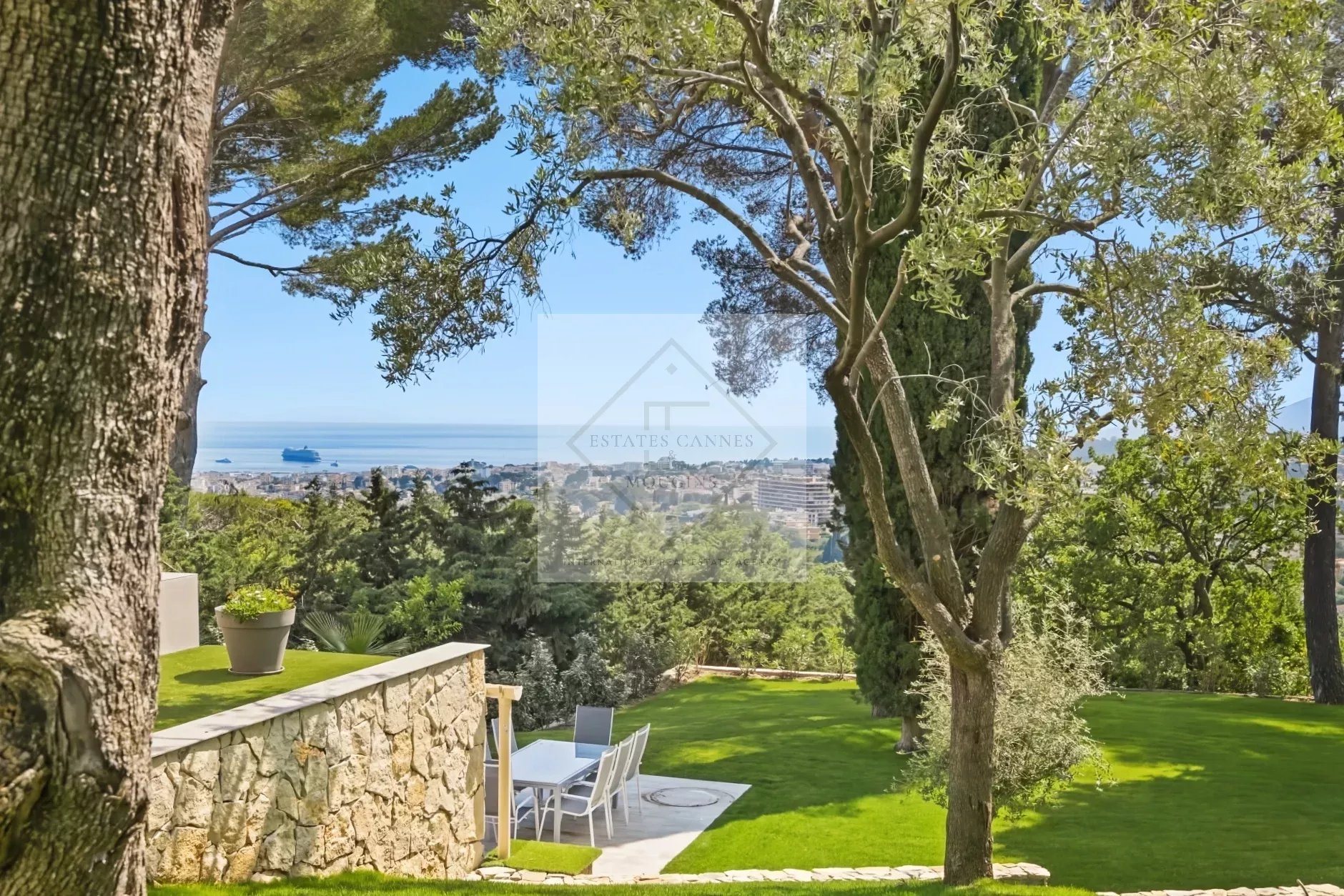 Maison à vendre, 372m², Mougins